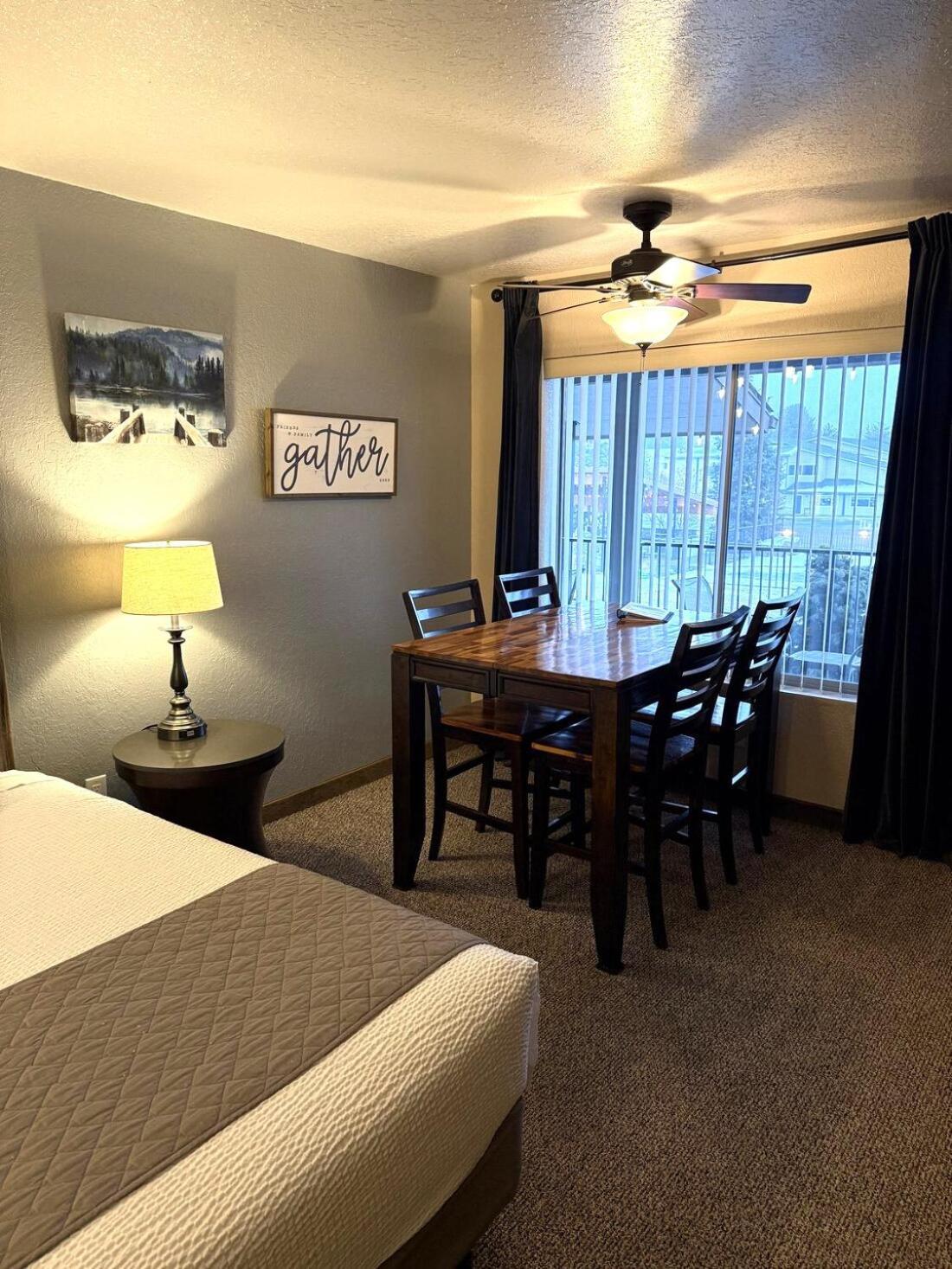 Mountain View Lodge Chelan Bilik gambar