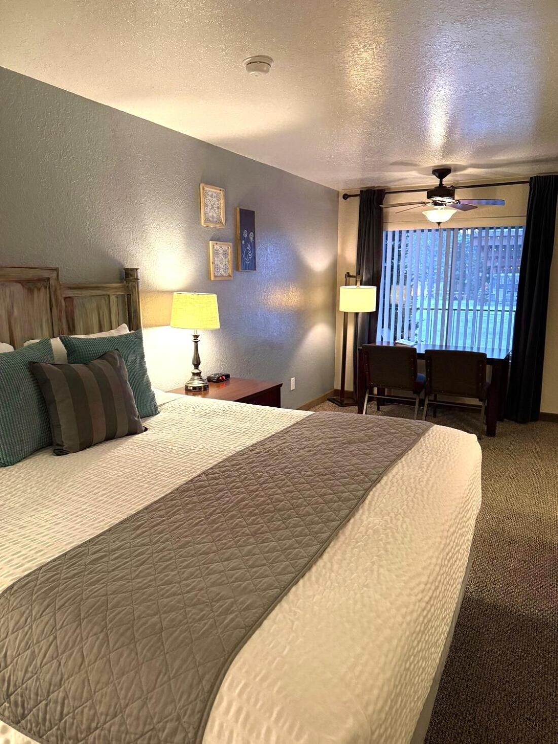 Mountain View Lodge Chelan Bilik gambar