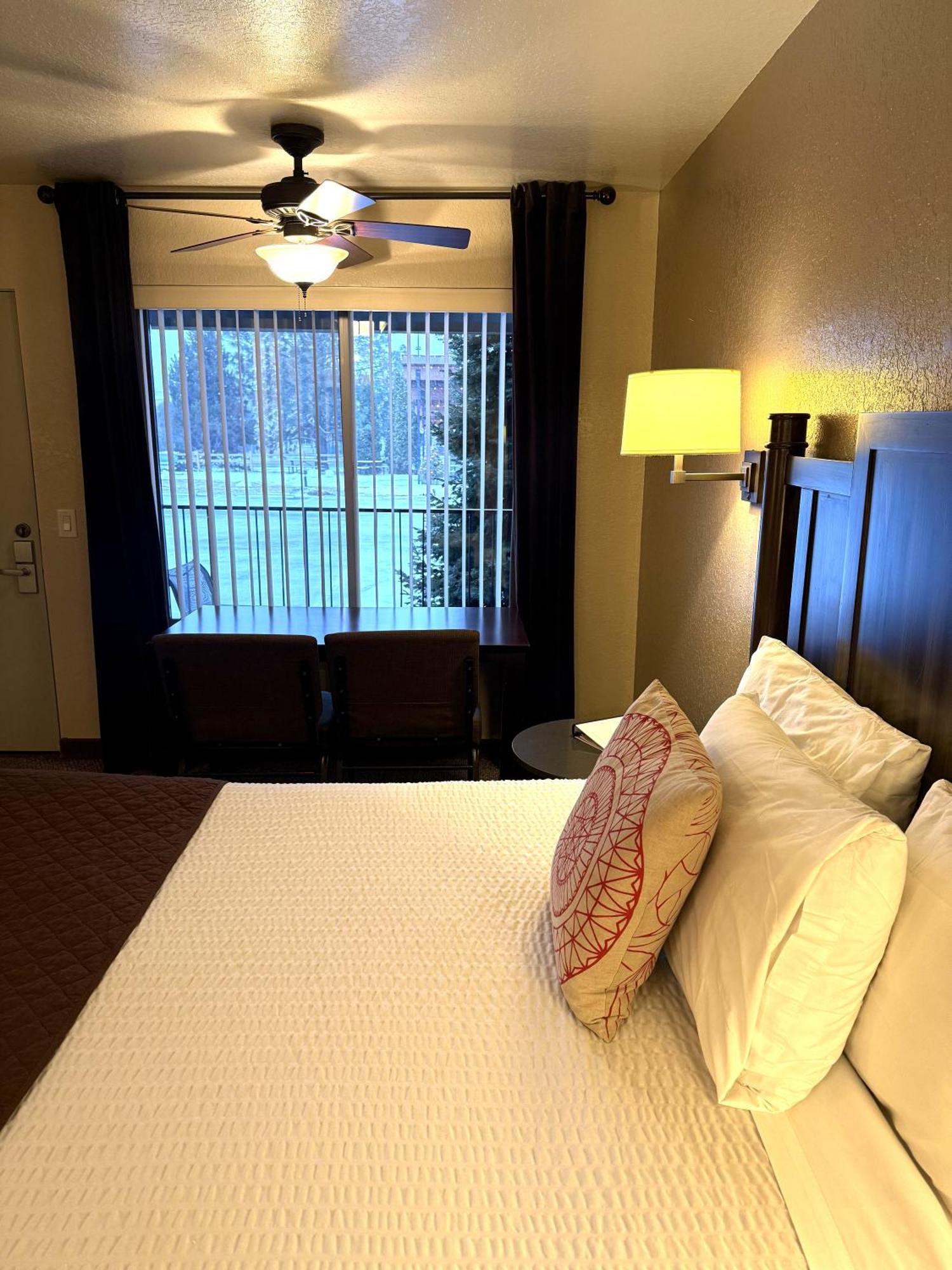 Mountain View Lodge Chelan Bilik gambar